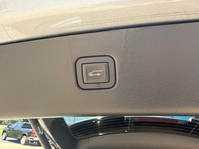 2025 Chevrolet Blazer AWD 4dr RS - 23052060 - 2