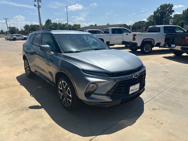 2025 Chevrolet Blazer AWD 4dr RS - 23052060 - 4