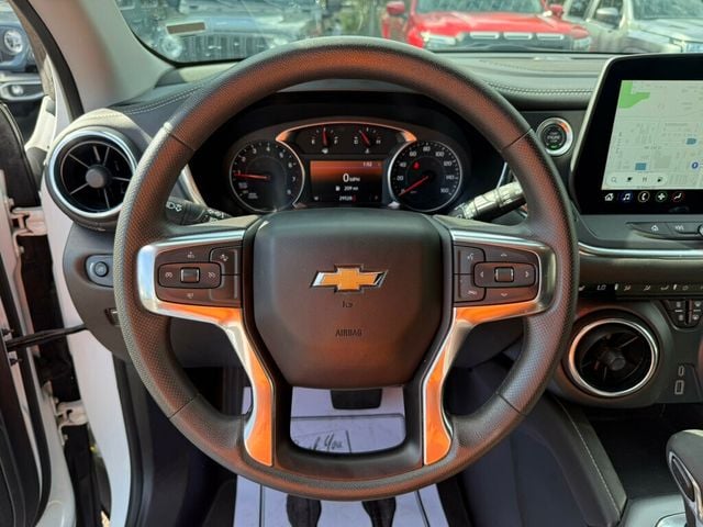 2025 Chevrolet Blazer FWD 4dr LT w/2LT - 22972367 - 4