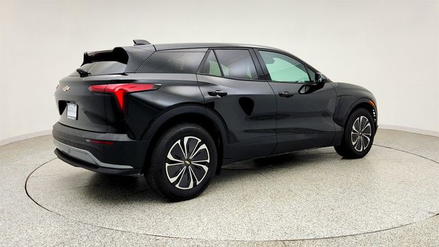 2025 Chevrolet Blazer EV FWD 4dr LT - 23039989 - 4