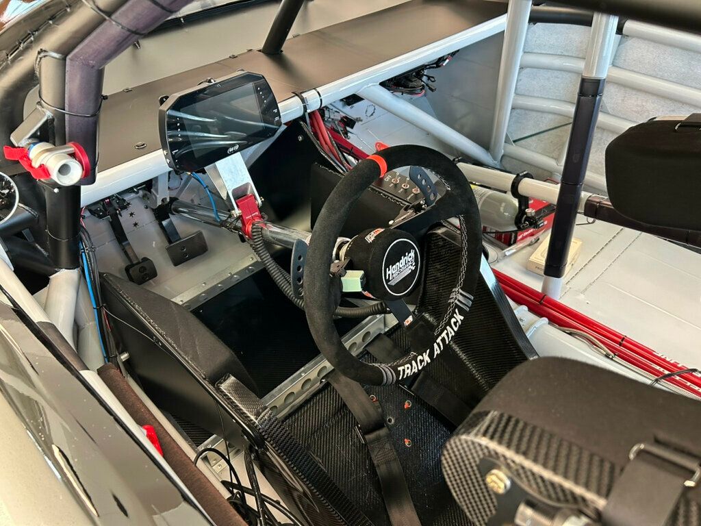 2025 Chevrolet Camaro Track Attack NASCAR - 23010429 - 13