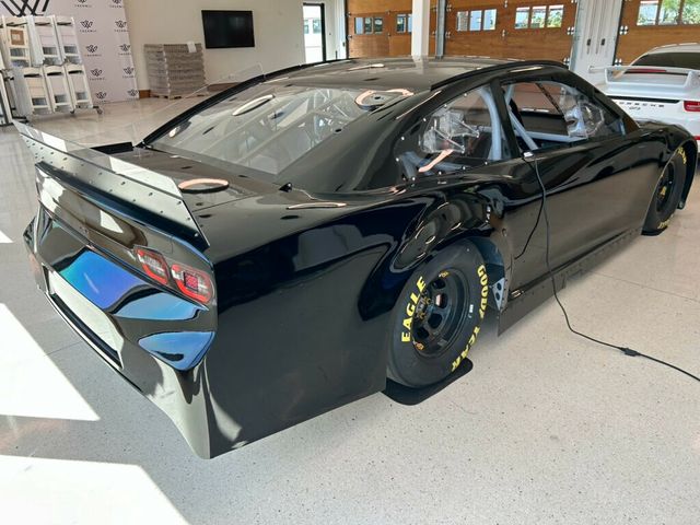 2025 Chevrolet Camaro Track Attack NASCAR - 23010429 - 4