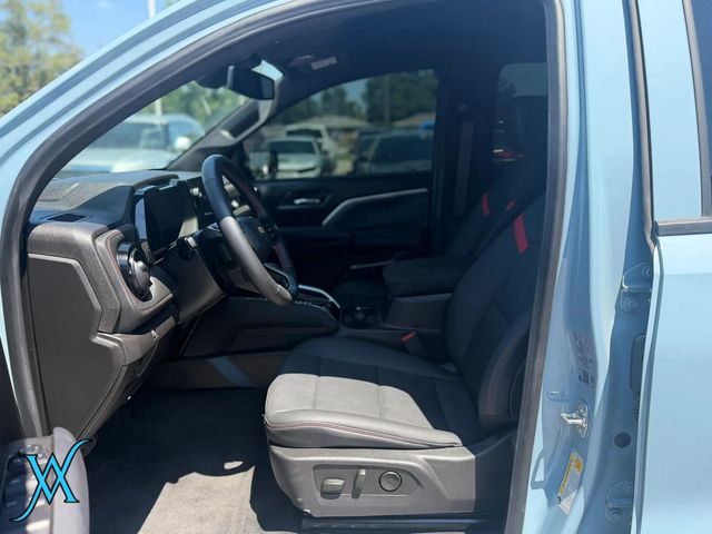 2025 Chevrolet Colorado Crew Cab Z71 Pickup 4D 5 ft - 23053409 - 11