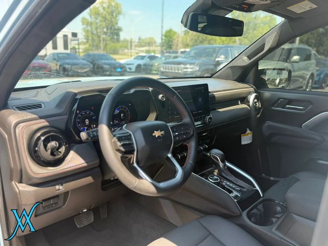 2025 Chevrolet Colorado Crew Cab Z71 Pickup 4D 5 ft - 23053409 - 12