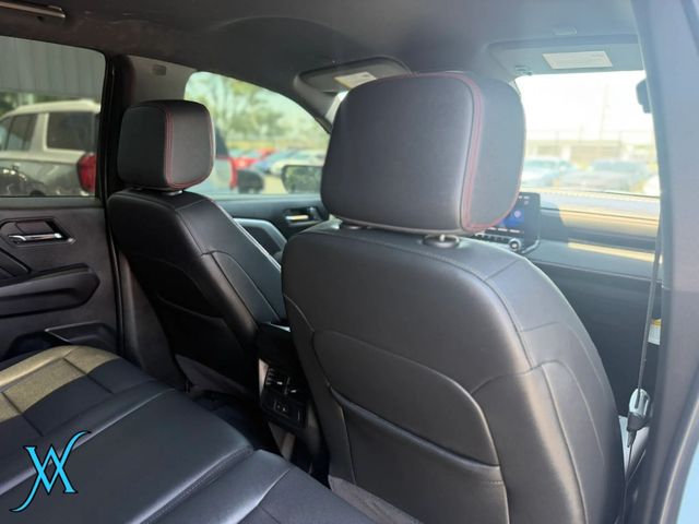2025 Chevrolet Colorado Crew Cab Z71 Pickup 4D 5 ft - 23053409 - 18