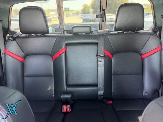 2025 Chevrolet Colorado Crew Cab Z71 Pickup 4D 5 ft - 23053409 - 24