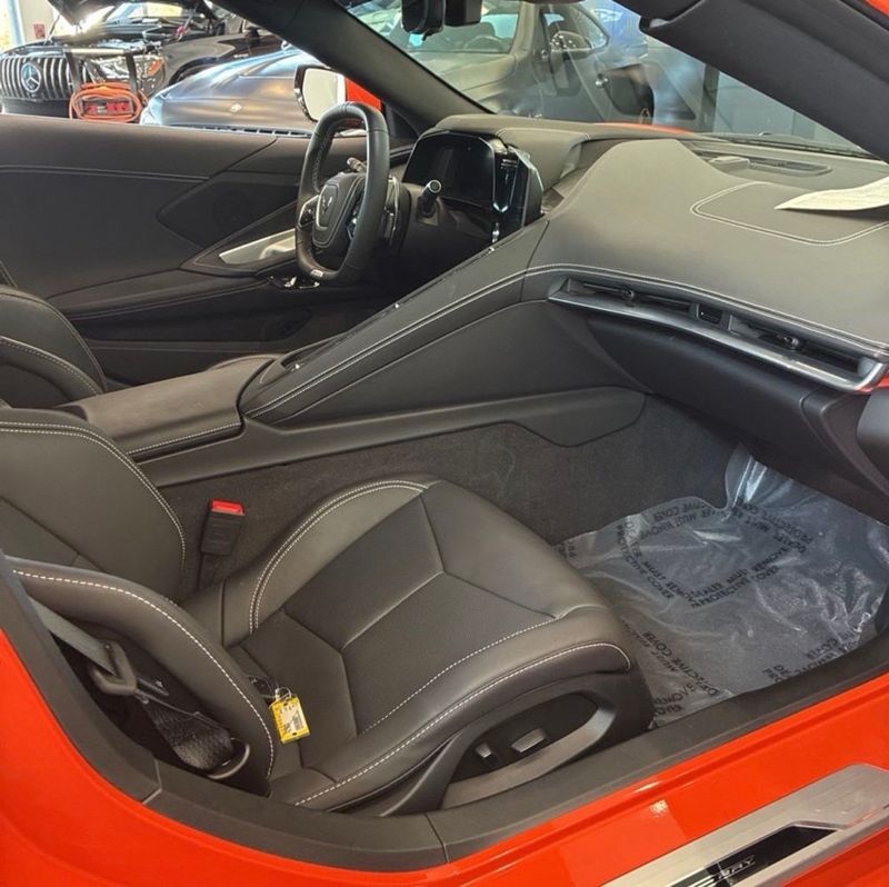 2025 Chevrolet Corvette 2dr E-Ray Coupe w/1LZ - 22983378 - 9