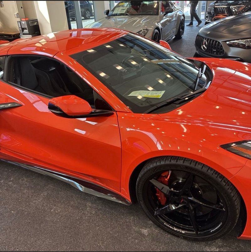 2025 Chevrolet Corvette 2dr E-Ray Coupe w/1LZ - 22983378 - 22