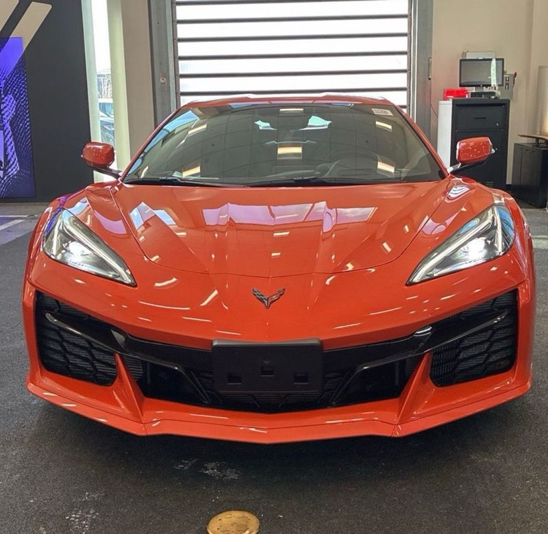 2025 Chevrolet Corvette 2dr E-Ray Coupe w/1LZ - 22983378 - 2