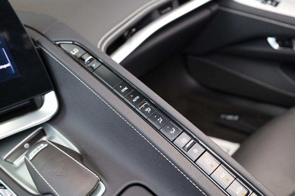 2025 Chevrolet Corvette Stingray Coupe 1LT photo 40