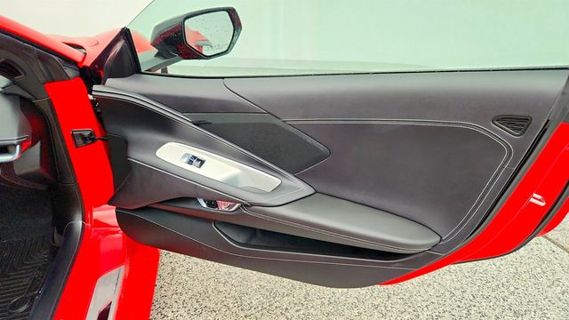 2025 Chevrolet Corvette 2dr Stingray Coupe w/1LT - 23007451 - 24