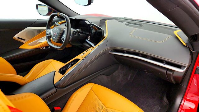 2025 Chevrolet Corvette 2dr Stingray Coupe w/2LT - 23016273 - 25