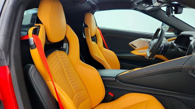 2025 Chevrolet Corvette 2dr Stingray Coupe w/2LT, Front Lift & Magnetic Selective Ride - 23016273 - 24