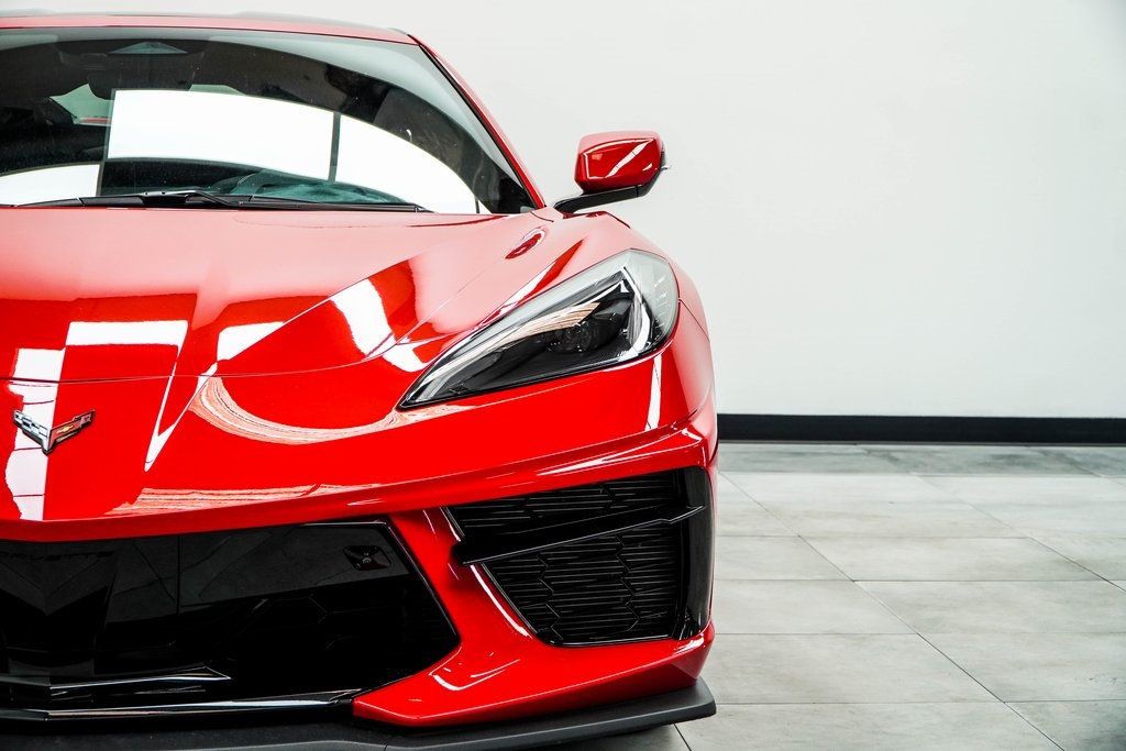 2025 Chevrolet Corvette Stingray Coupe 3LT photo 4