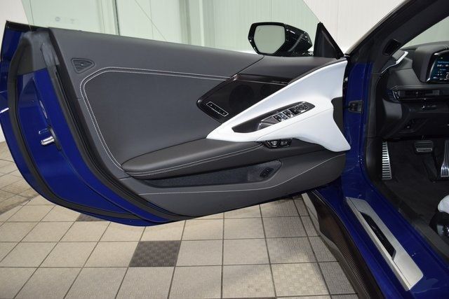 2025 Chevrolet Corvette 2dr Z06 Convertible w/2LZ - 22853251 - 42