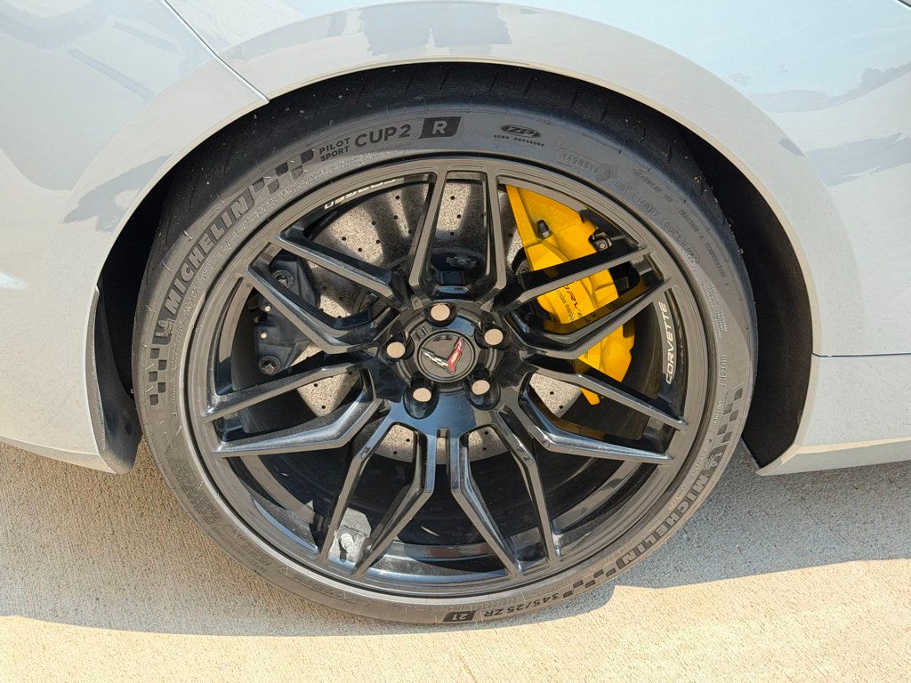 2025 Chevrolet Corvette 2dr Z06 Coupe w/3LZ - 23060032 - 33