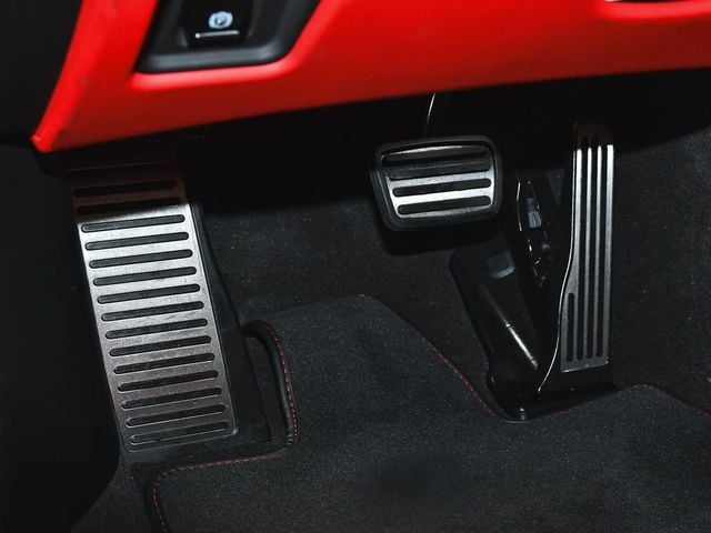 2025 Chevrolet Corvette Stingray - 23014552 - 19