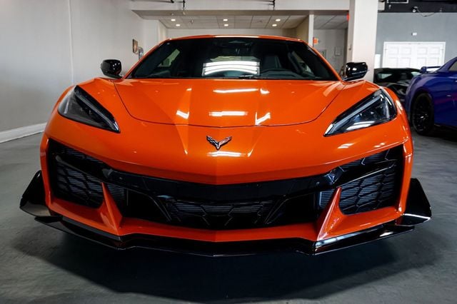 2025 Chevrolet Corvette *Z06 2LZ* *Z07 Performance Pkg* *Sebring Orange* *Only 79 Miles* - 22984473 - 13