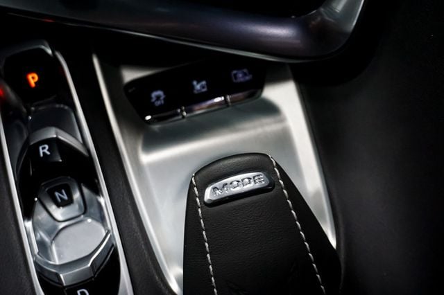 2025 Chevrolet Corvette *Z06 2LZ* *Z07 Performance Pkg* *Sebring Orange* *Only 79 Miles* - 22984473 - 69