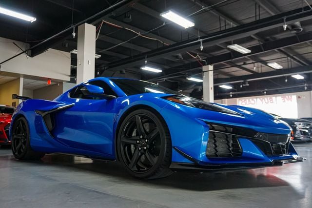 2025 Chevrolet Corvette *Z06 3LZ* *Z07-Performance Pkg* *Carbon Wheels* *Carbon Aero* - 23067681 - 1