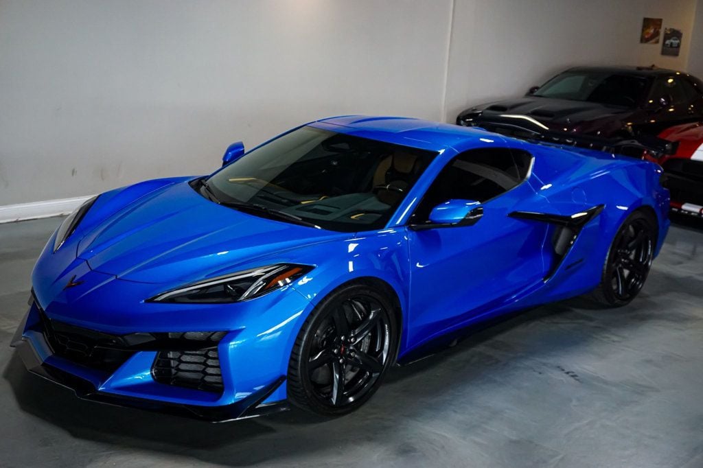2025 Chevrolet Corvette *Z06 3LZ* *Z07-Performance Pkg* *Carbon Wheels* *Carbon Aero* - 23067681 - 32