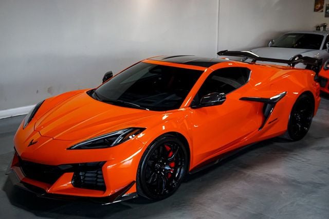 2025 Chevrolet Corvette *Z06 3LZ* *Z07 Ultimate Performance Pkg* *Comp-Seats* $162k+MSRP - 22984478 - 33