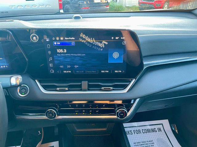 2025 Chevrolet Equinox FWD 4dr LT w/1LT - 22939570 - 12