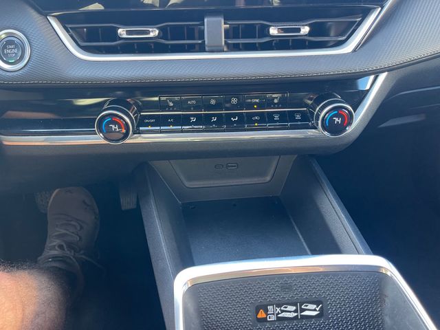 2025 CHEVROLET EQUINOX FWD LT W/ MULTIPLE PACKAGES ($1,085 VALUE!!) - 23097094 - 17