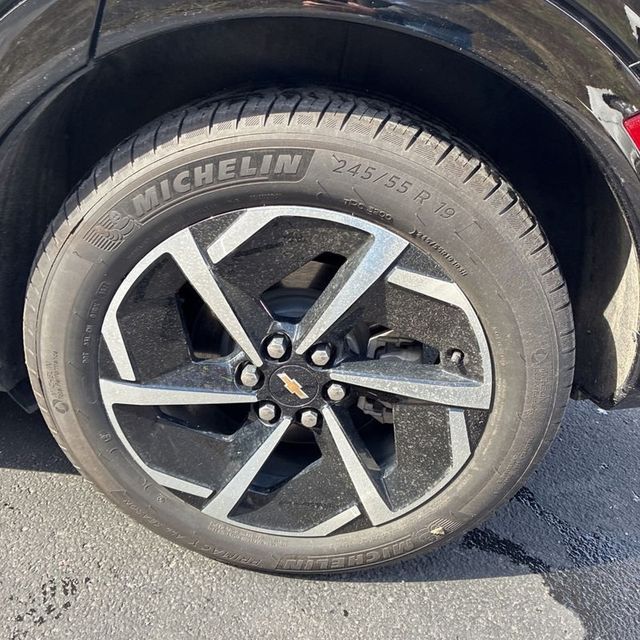 2025 Chevrolet Equinox EV 4dr LT - 22998108 - 11