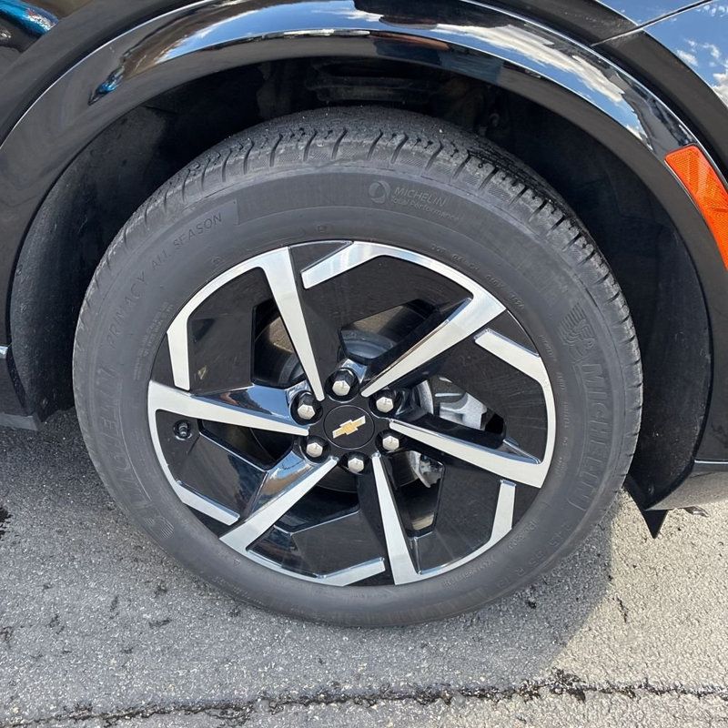 2025 Chevrolet Equinox EV 4dr LT - 22998108 - 13