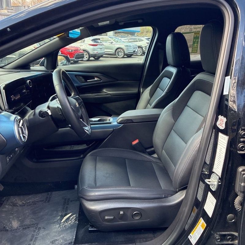 2025 Chevrolet Equinox EV 4dr LT - 22998108 - 14