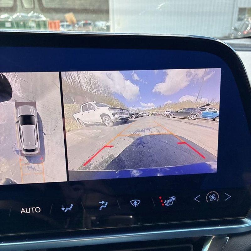 2025 Chevrolet Equinox EV 4dr LT - 22998108 - 23