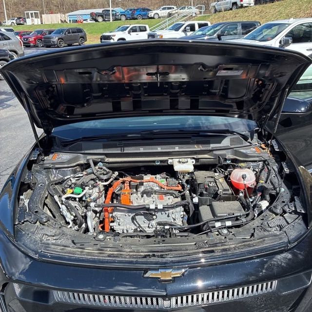 2025 Chevrolet Equinox EV 4dr LT - 22998108 - 25