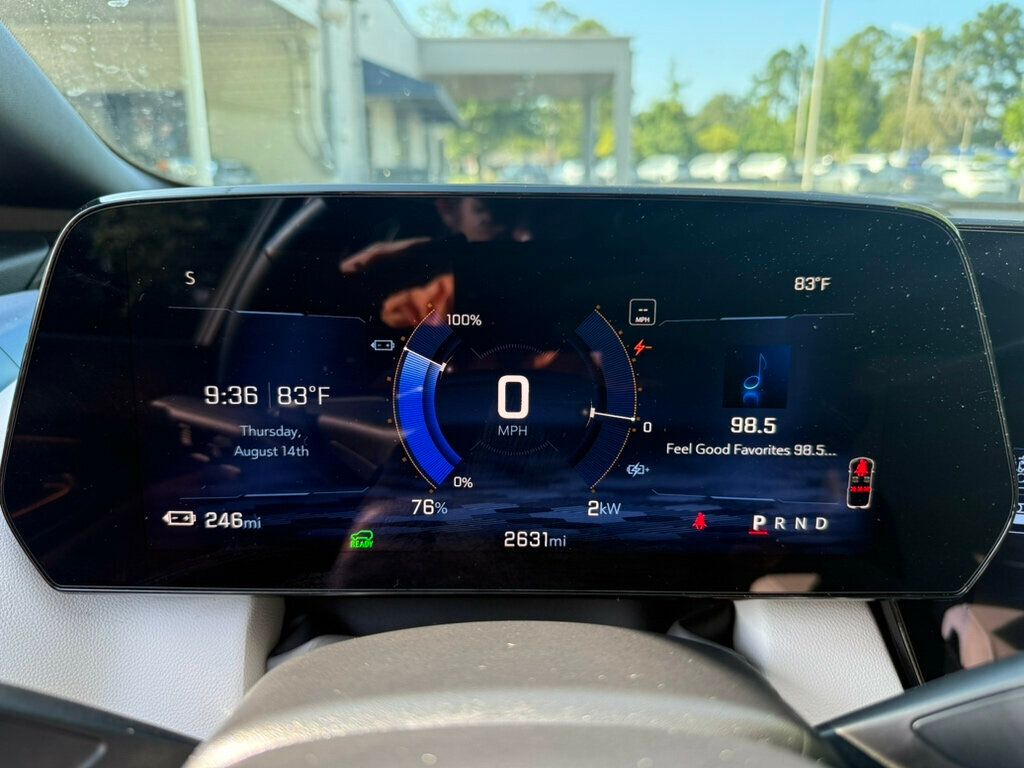 2025 Chevrolet Equinox EV 1LT photo 4