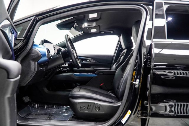 2025 Chevrolet Equinox EV 4dr LT2 w/PDE - 23066653 - 38