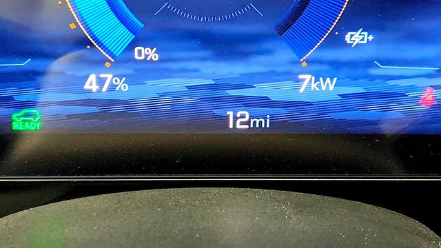 2025 Chevrolet Equinox EV 4dr RS - 22981847 - 13