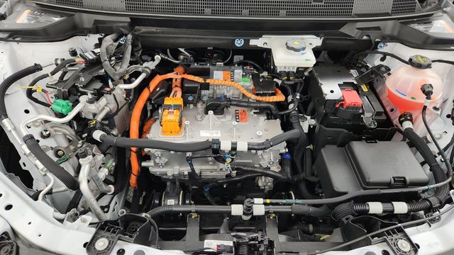 2025 Chevrolet Equinox EV 4dr RS - 23047117 - 25