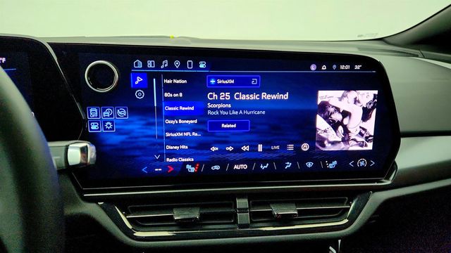 2025 Chevrolet Equinox EV 4dr RS (319-mile range) - 22979664 - 16