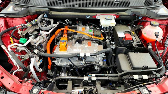 2025 Chevrolet Equinox EV 4dr RS (319-mile range) - 22979664 - 25