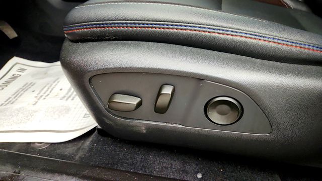 2025 Chevrolet Equinox EV 4dr RS w/ Dual-Pane Panoramic Sunroof - 23032577 - 11