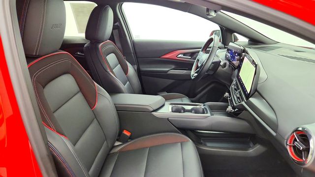 2025 Chevrolet Equinox EV 4dr RS w/ Dual-Pane Panoramic Sunroof - 23032577 - 24