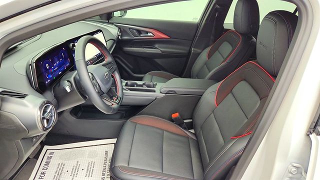 2025 Chevrolet Equinox EV 4dr RS with Convenience Package II and Panoramic Sunroof - 22972411 - 19