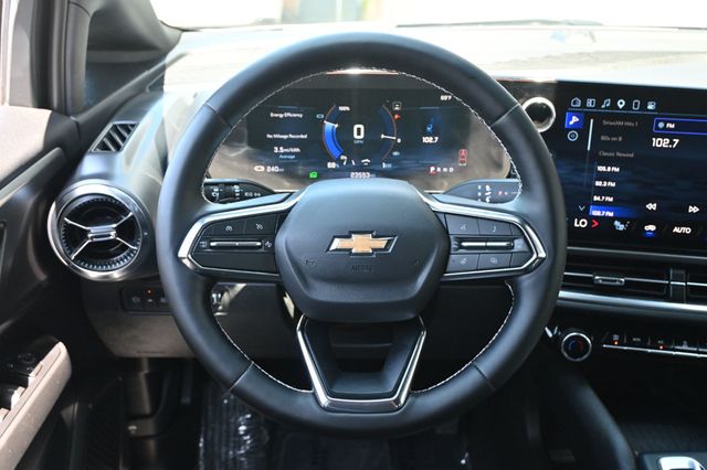 2025 Chevrolet Equinox EV LT 1 Comfort Package - 23041736 - 10