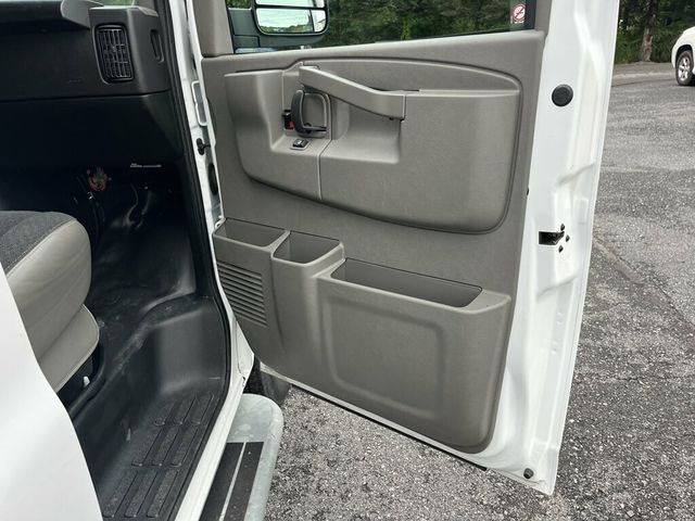 2025 Chevrolet Express Cargo Van Cargo Van Work Van - 23060153 - 11