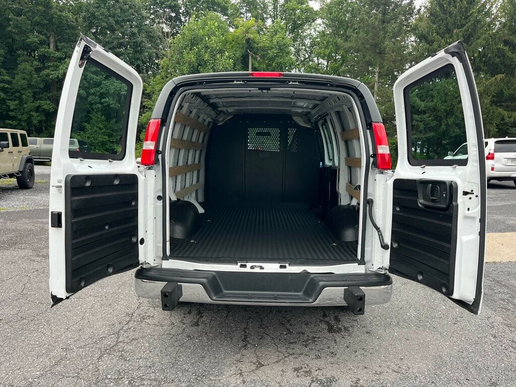 2025 Chevrolet Express Cargo Van Cargo Van Work Van - 23060153 - 23
