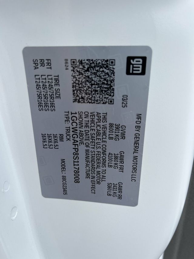 2025 Chevrolet Express Cargo Van Cargo Van Work Van - 23060153 - 26
