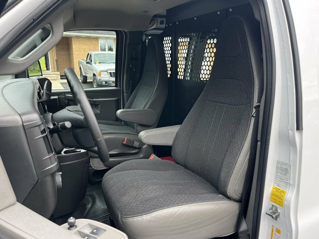2025 Chevrolet Express Cargo Van Cargo Van Work Van - 23060153 - 27