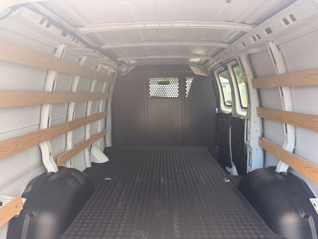 2025 Chevrolet Express Cargo Van EXPRESS ($950 IN PACKAGES!!!) - 23065176 - 15