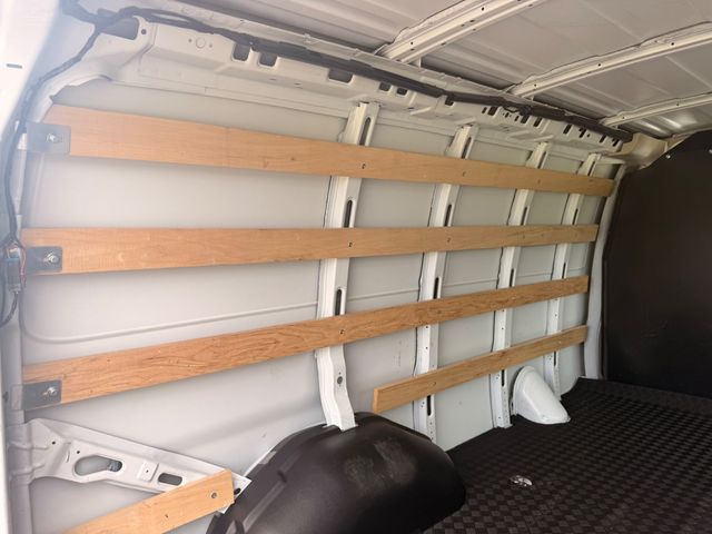 2025 Chevrolet Express Cargo Van EXPRESS ($950 IN PACKAGES!!!) - 23065176 - 16