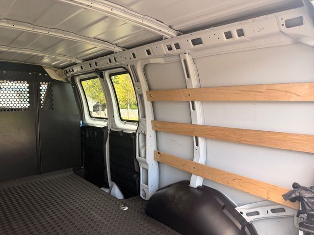 2025 Chevrolet Express Cargo Van EXPRESS ($950 IN PACKAGES!!!) - 23065176 - 17